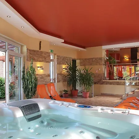 فندق Adler & Wellness تيهاني