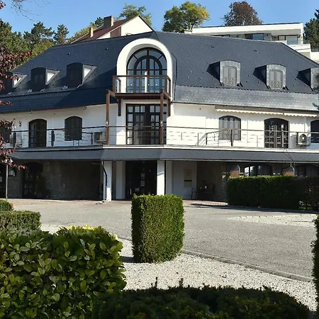 Adler & Wellness Hotel Tihany
